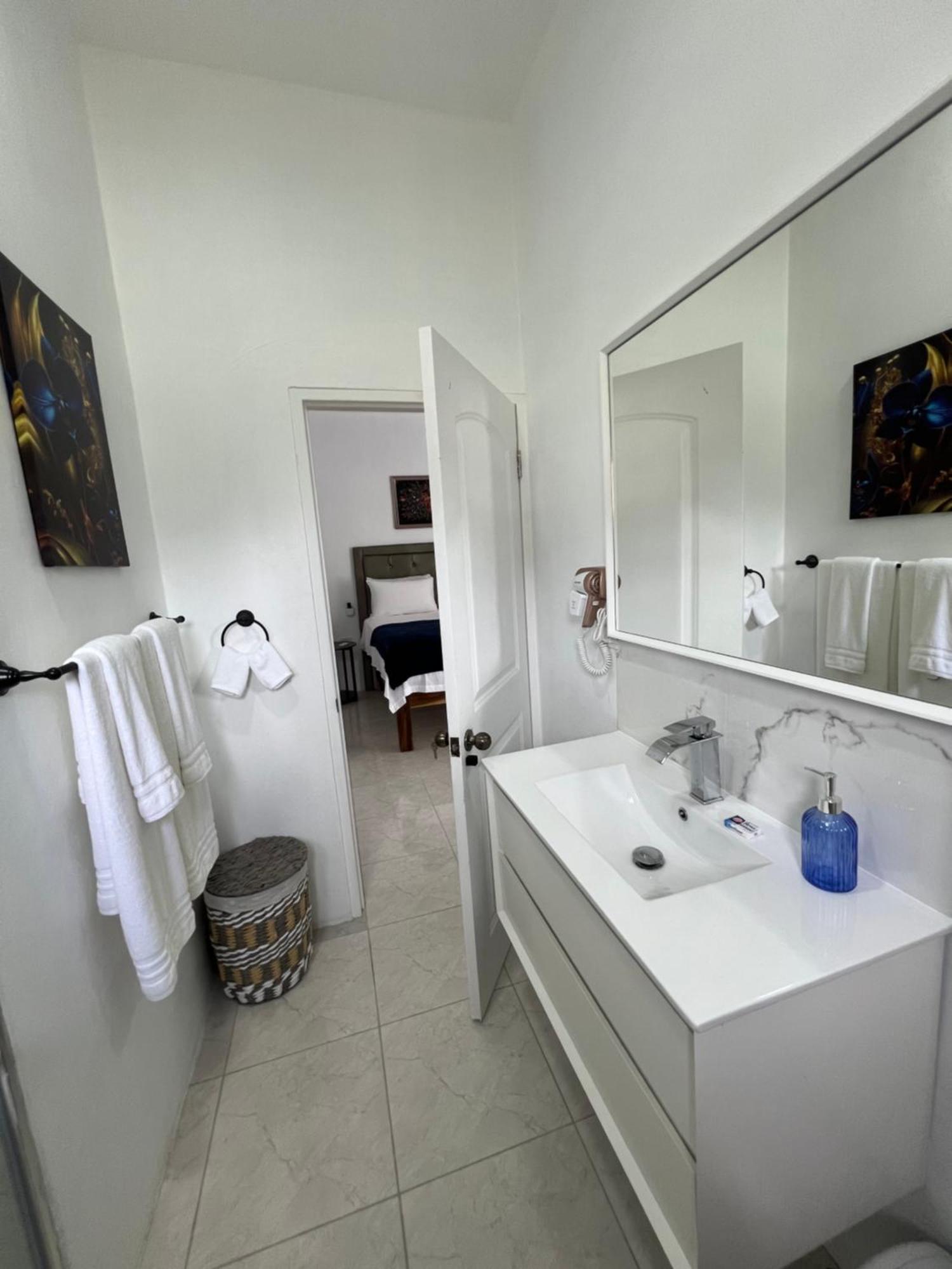 Luxury Apartments At Case De Coco, Ocho Rios Jamaica Экстерьер фото